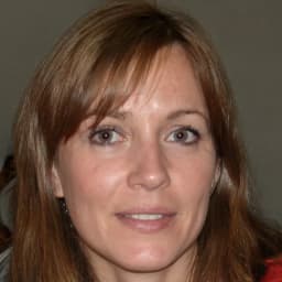 Emily R.